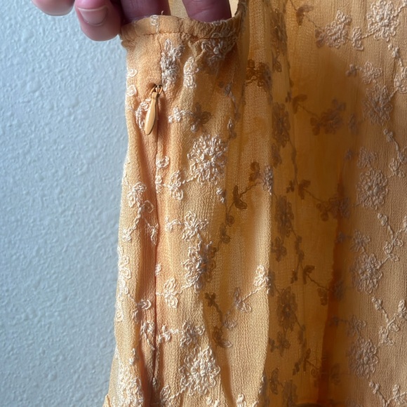 Vintage J. Peterman yellow sheer sleeveless lace flowy tunic blouse - Picture 6 of 7